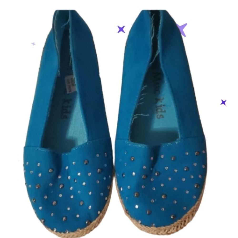 New size 3 canvas blue studded slip ons